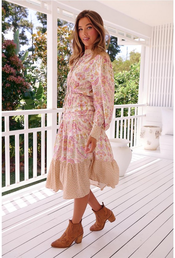 Jaase vestido midi Lily Vine Serenade