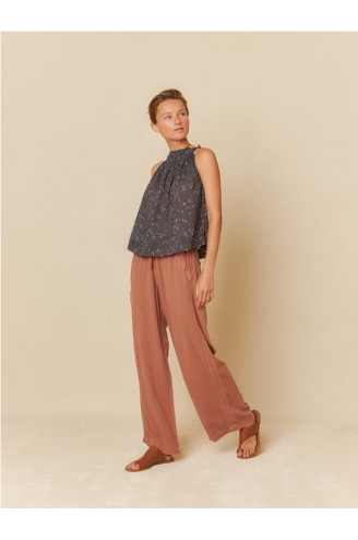 Indi Cold blusa sin mangas...