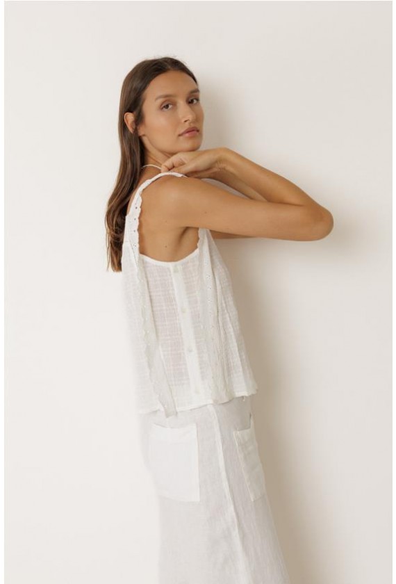 INDI COLD BLUSA BORDADO SUIZO VV26AD256