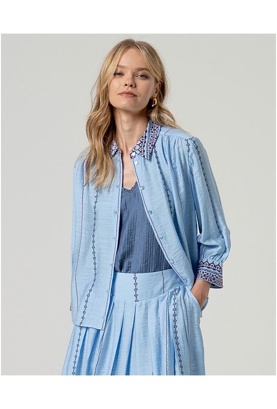 Blusa Surkana estampado etnico...