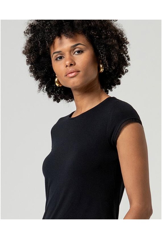 CAMISETA BASICA ADORNO GASA SURKANA...