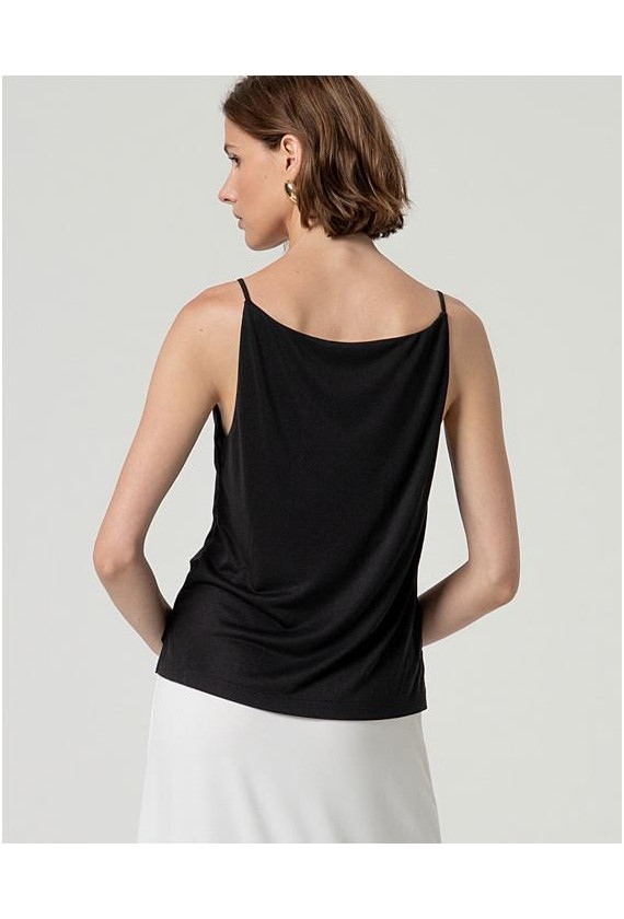 Top Surkana modal 526BAMO013