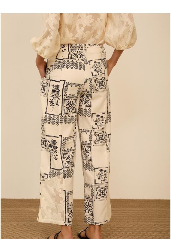 Pantalon Meisie recto estampado...