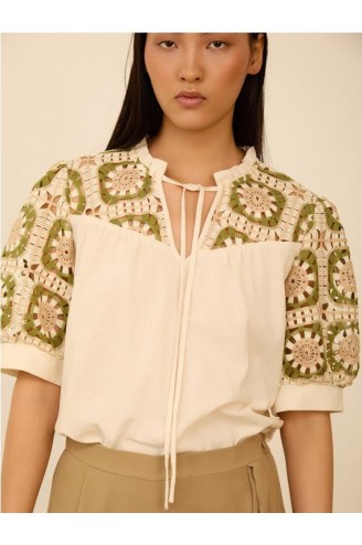 Blusa crochet Meisie manga... 2