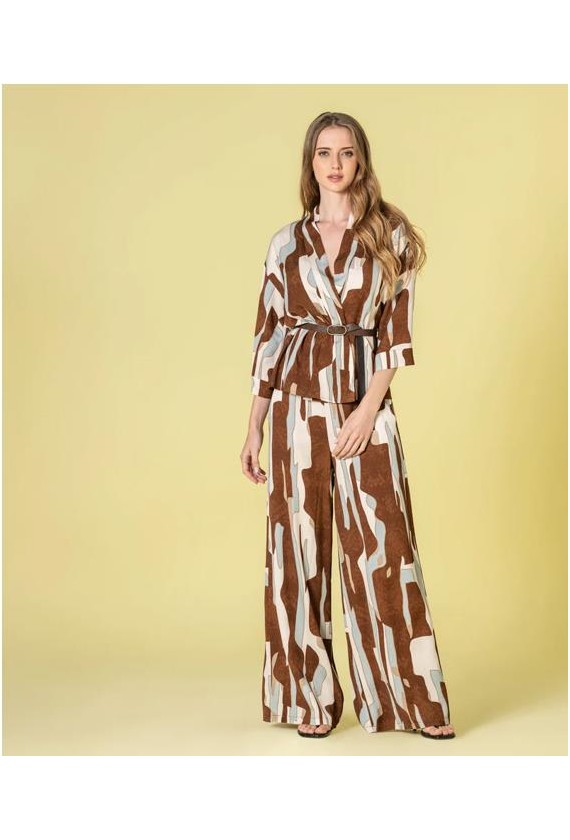 Pantalon Ruga estampado geomtrico.