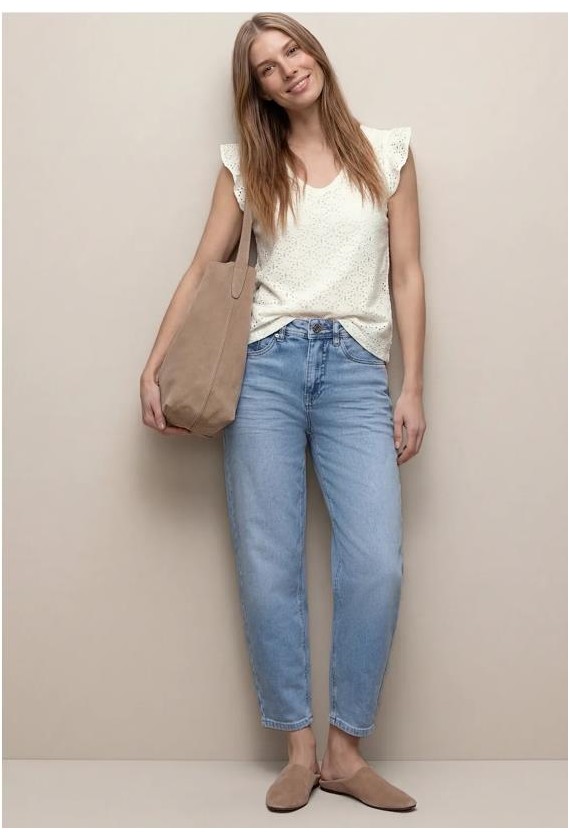 Camiseta pico perforada Street One...