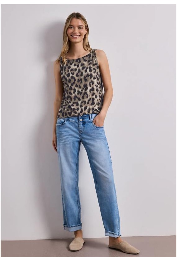 Top animal print adorno hebilla...